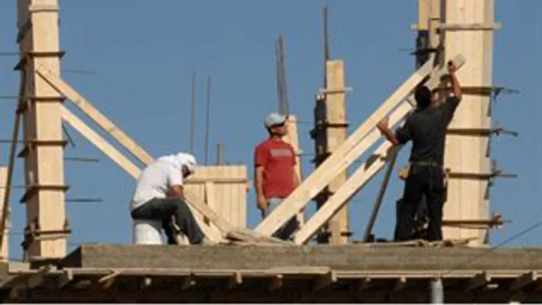 בנייה בחשמונאים