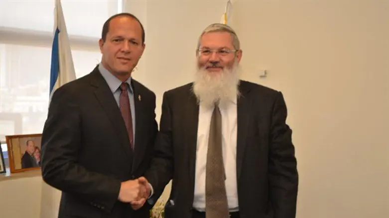 Deputy Minister Ben-Dhan and Mayor Barkat