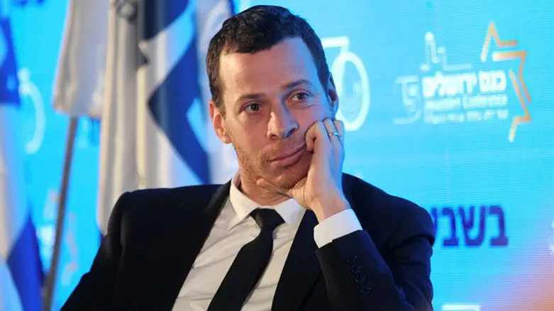 עמית סגל