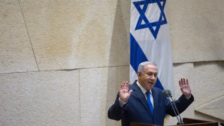 נתניהו אכן נטה להעדיף בחירות. אבל זו לא הייתה החלטה חד משמעית. נתניהו נואם השבוע בכנסת