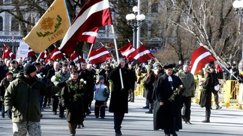 הצעדה בלטביה