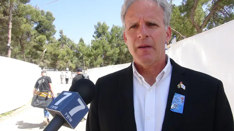 Michael Oren