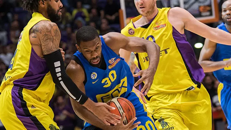 נוריס קול מתקשה מול חולון, הערב