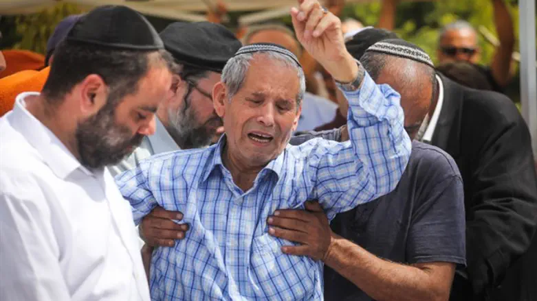 הלווית סרן זיו דאוס