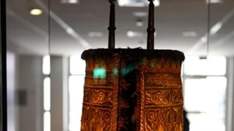 ספר תורה. אילוסטרציה