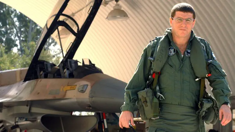 אליעזר שקדי בימיו כמפקד חיל האויר