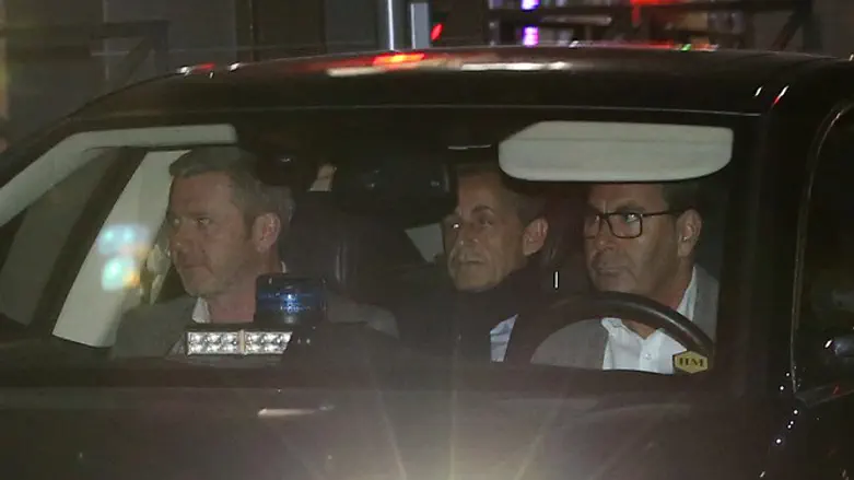 Sarkozy leaves judiciary police offices in Nanterre, near Paris
