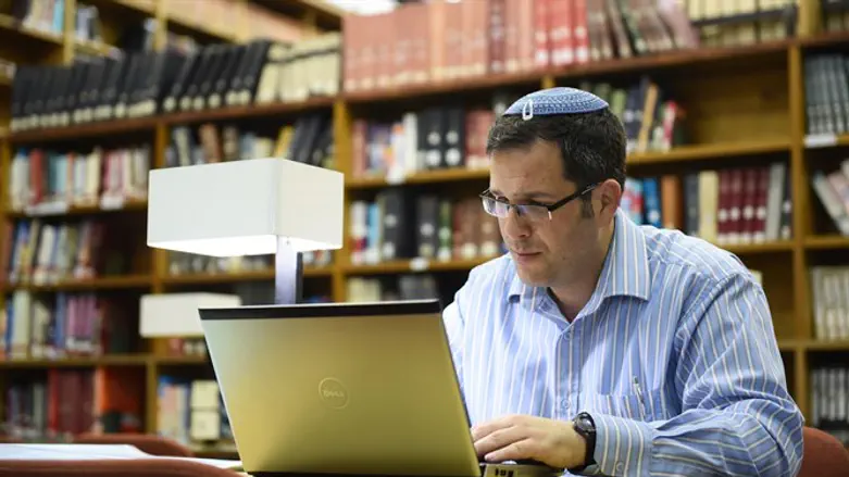 הערכה שמגיעה מהסטודנטים. ד"ר צוריאל ראשי