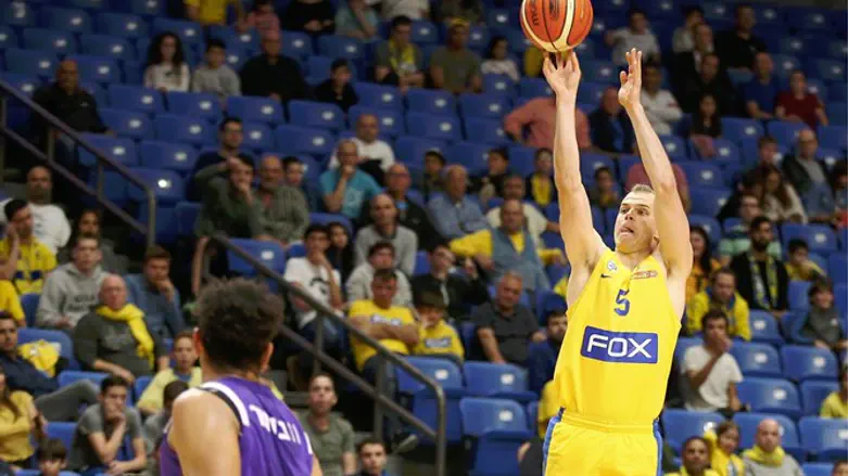 רול הערב מעל שחקני נהריה. ניצחון מורלי חשוב