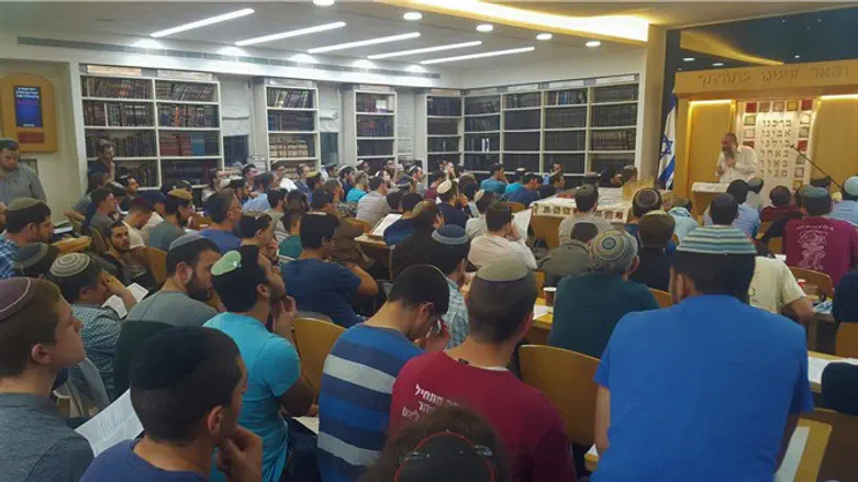 מאות לומדים לע"נ שילה סימן טוב