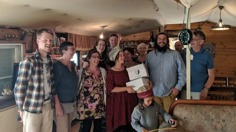 Distributing packages in Gush Etzion