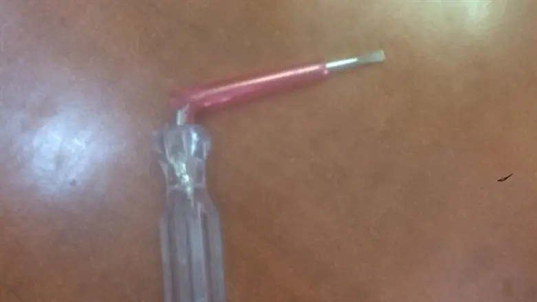 המברג השבור