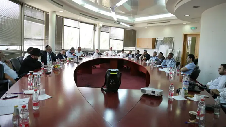 נערכים להילולה