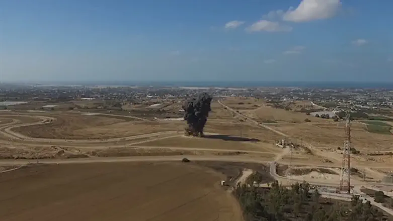 Подрыв туннеля террористов