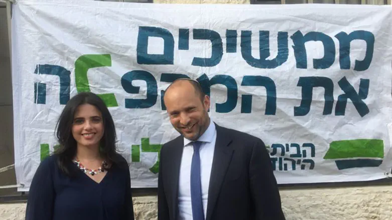 לא ברור שכלל הציבור בשל לראש ממשלה עם כיפה. בנט ושקד