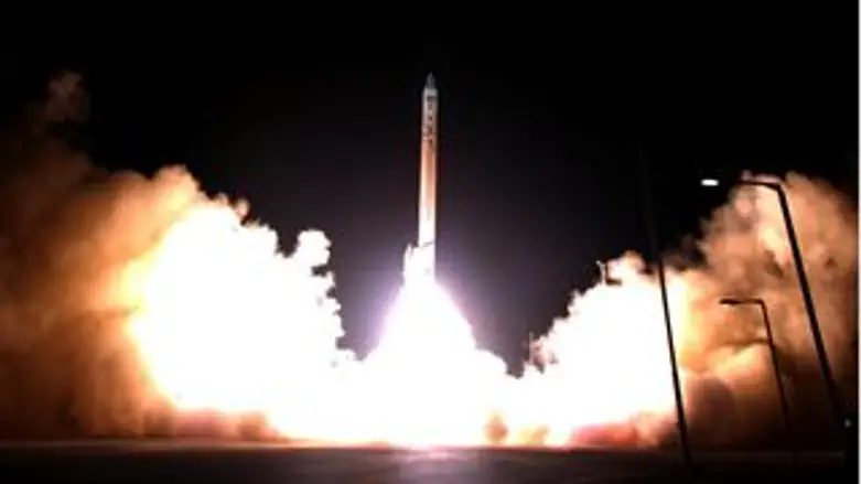 שיגור הלווין "אופק 7"