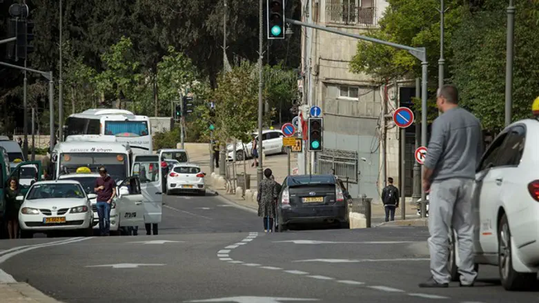 Минута молчания. Иллюстрация