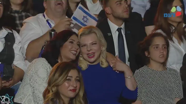 שרה נתניהו, מירי רגב והילדה