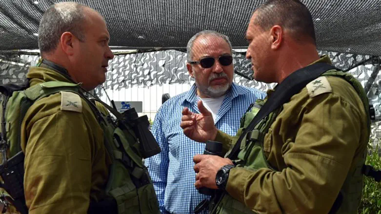 Авигдор Либерман