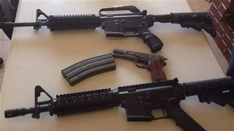 כלי נשק. ארכיון