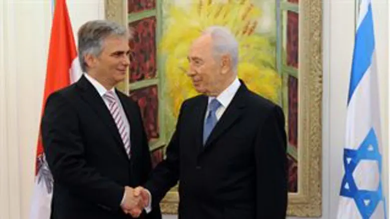 פרס ופיינמן. היום