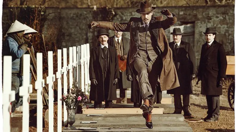 מעניין, אבל לא תמיד ברור עד הסוף. 'להתראות שם למעלה'