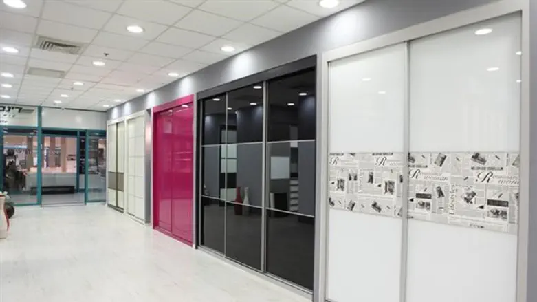 ארונות הזזה