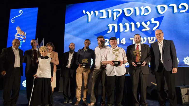 הזוכים בפרס, בעבר