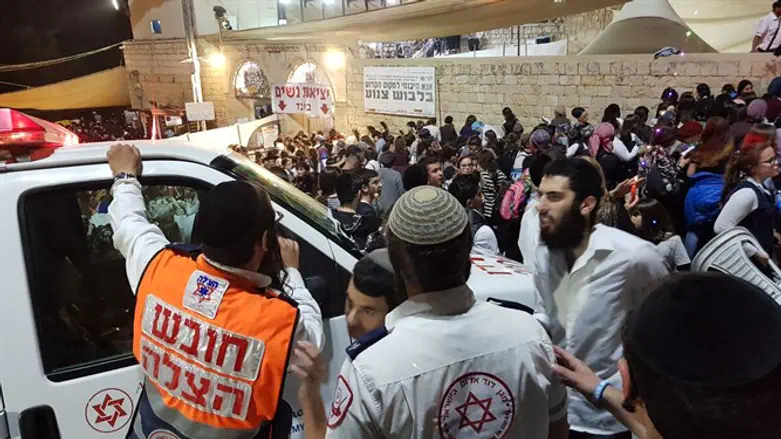 צוותי מד"א במירון