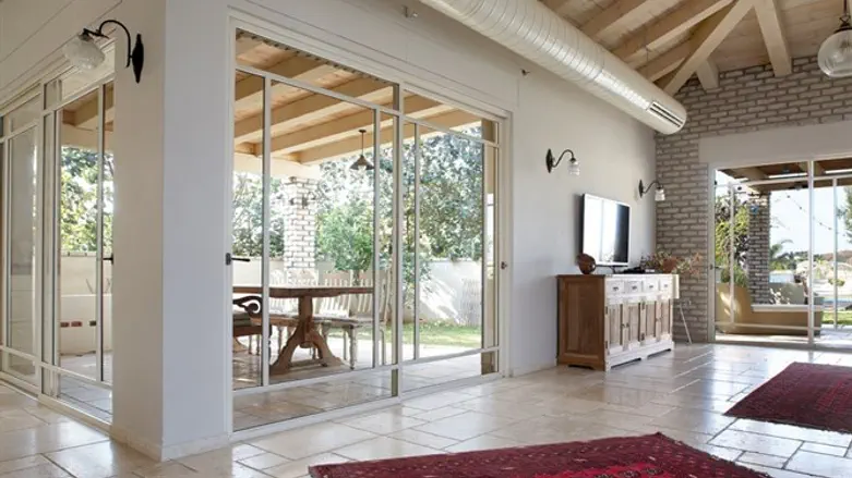 בלגי גם בדלתות