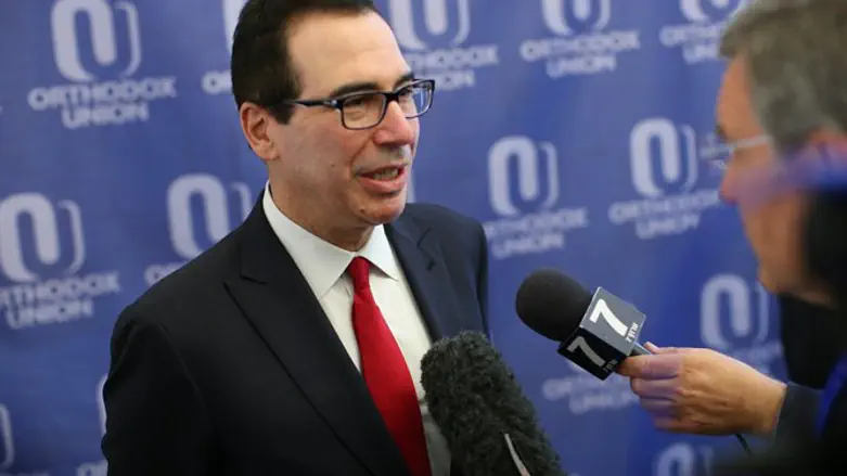 סטיבן מנוצ'ין