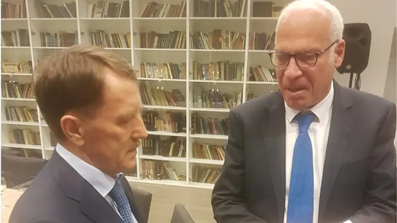 אריאל וגורדייב