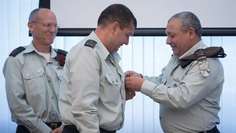 חילופי ראש אמ"ץ