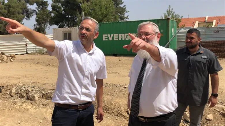 Раввин Эли Бен-Дахан в Бейт-Эле