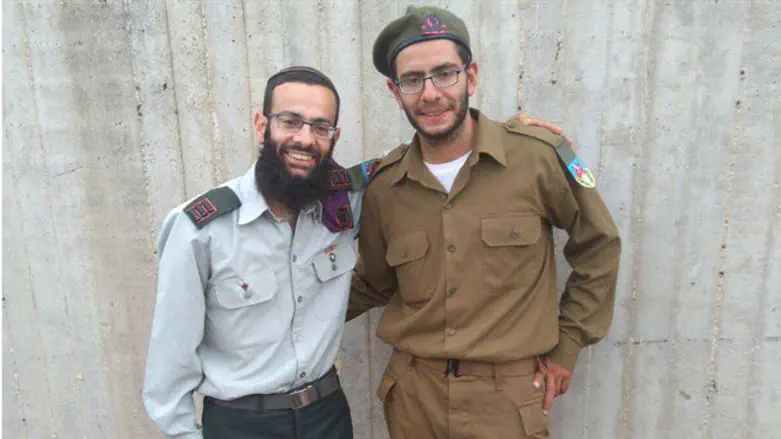 מאיר פרץ ואחיו הרב אבישי פרץ