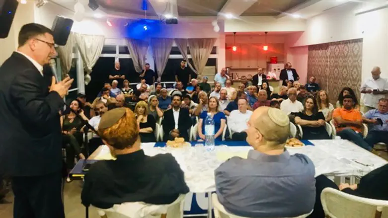 סער בכנס הליכוד בגולן