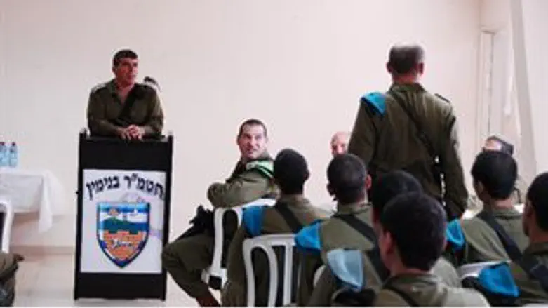 חטמ"ר בנימין. ארכיון