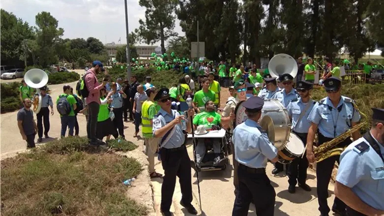 מתקנים עולם