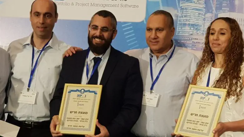 הענקת הפרס