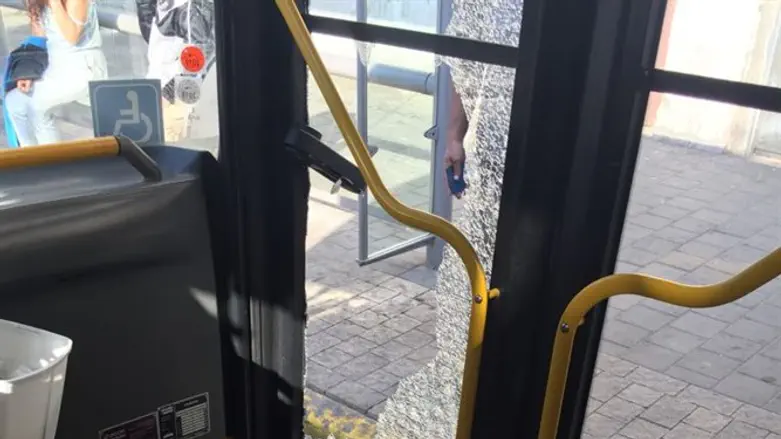 השמשה המנופצת