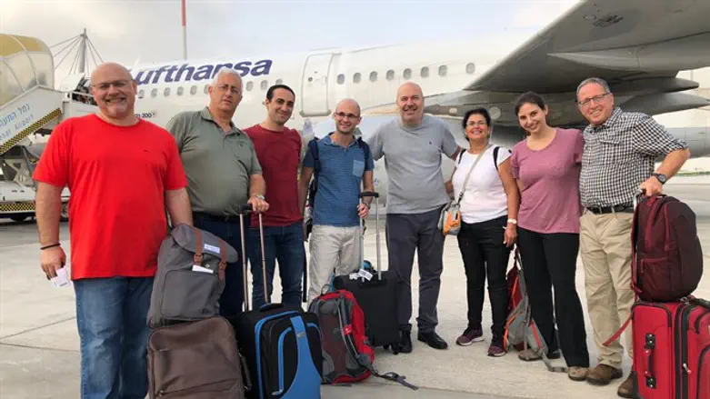 חברי משלחת הסיוע לגוואטמלה