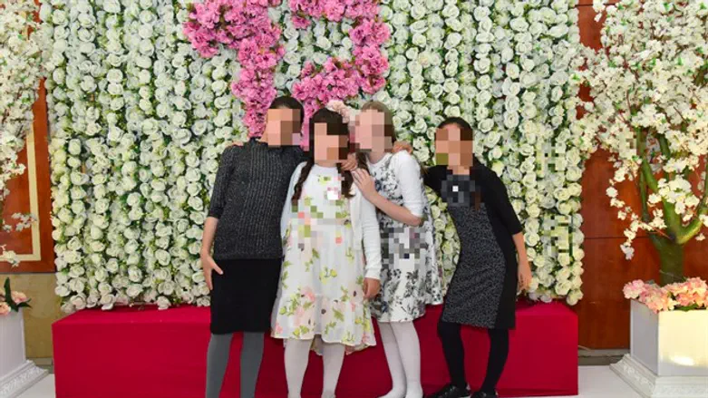 Some of the bat mitzvah girls at the event