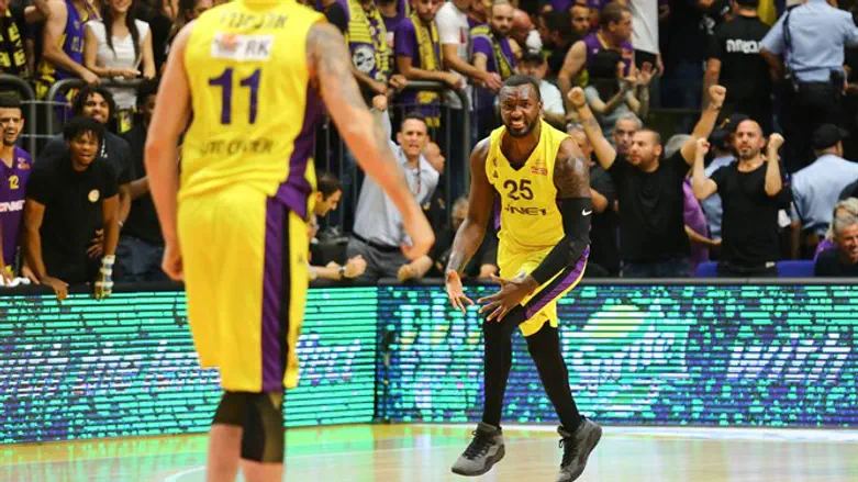 המילטון. כוכב הערב