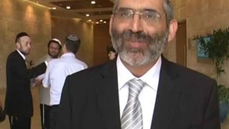 חוצפה. בן ארי