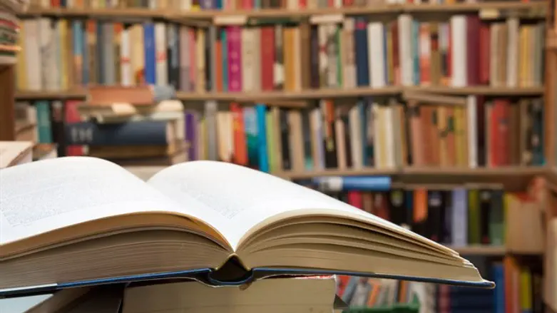 לא איבדנו את כוחו של הספר