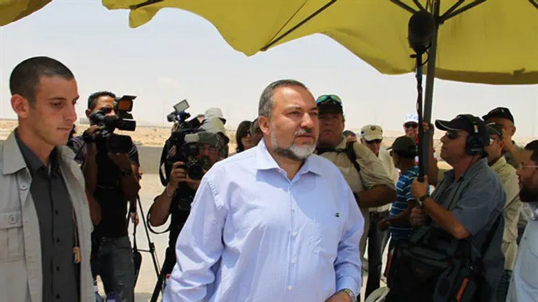 Авигдор Либерман