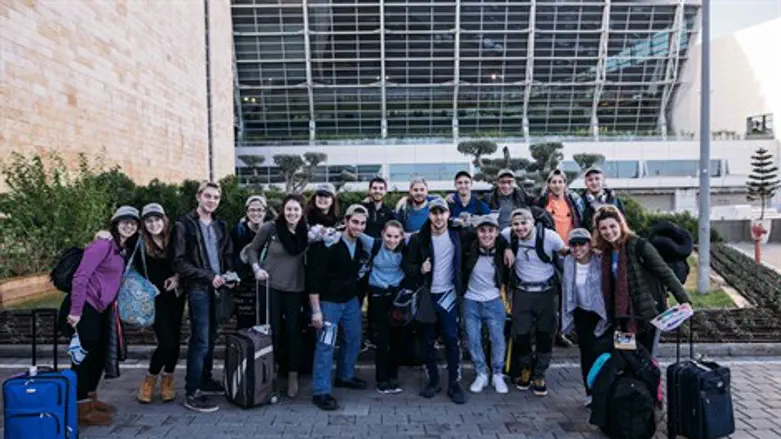 Group photo of Olim