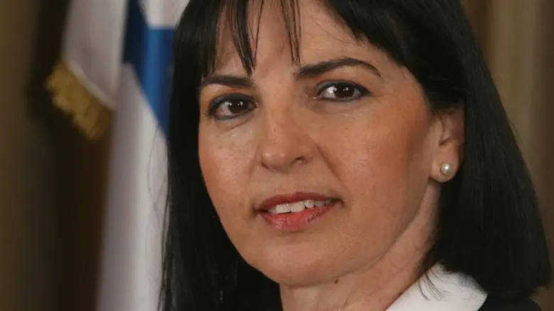 רות לורך