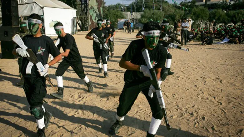 ילדים מגוייסים לחמאס