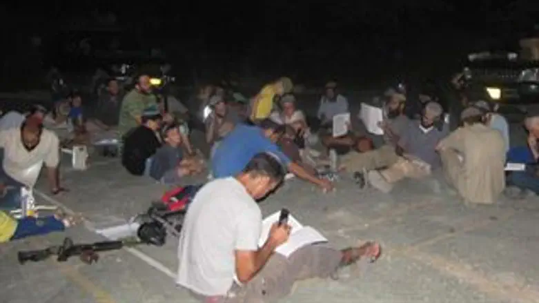 קריאת מגילה בחומש